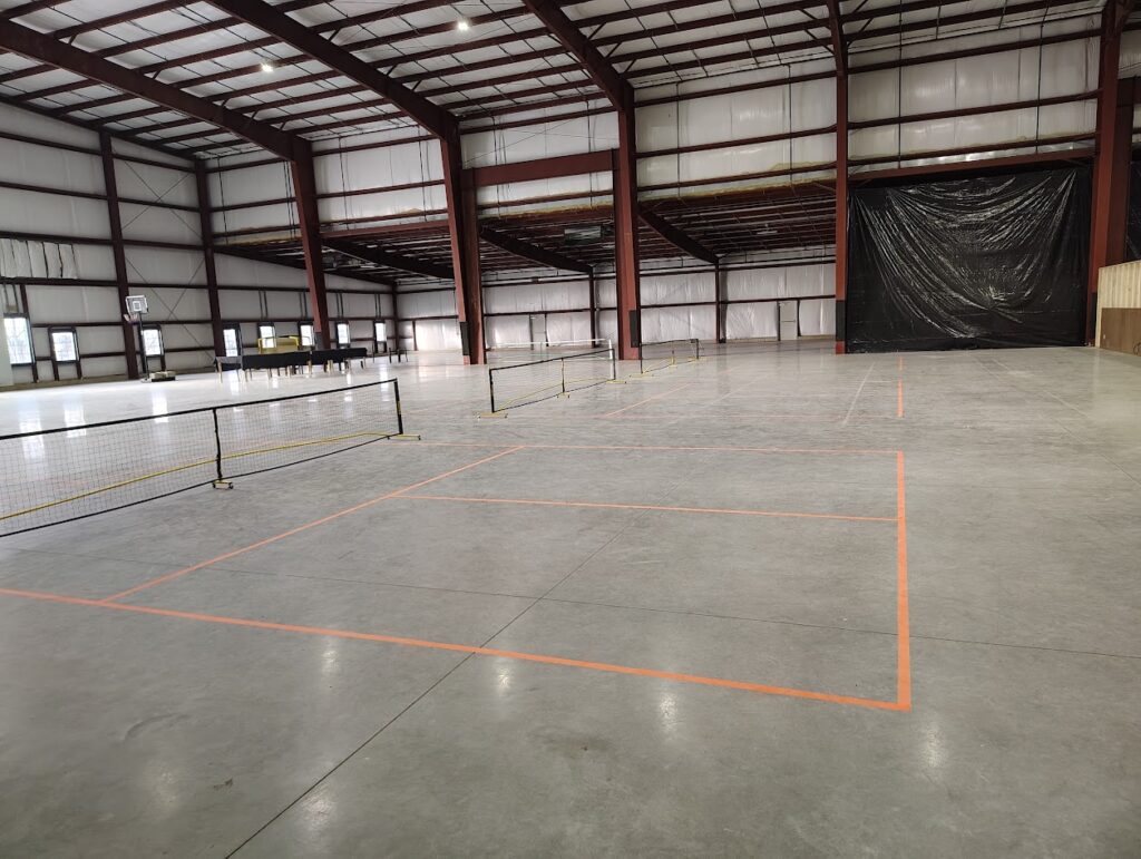 4 Available Pickleball courts